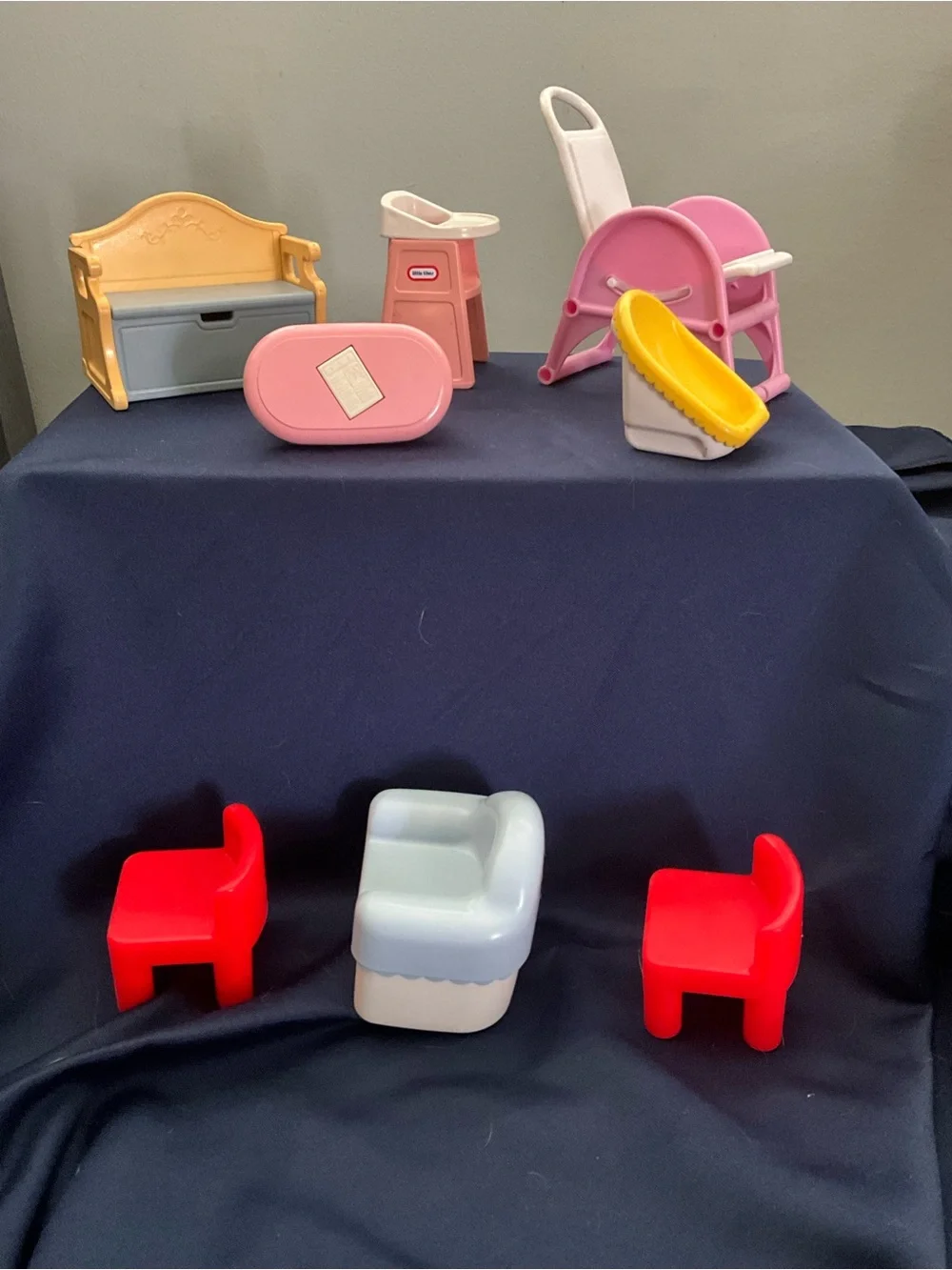Little Tikes assorted dollhouse furniture